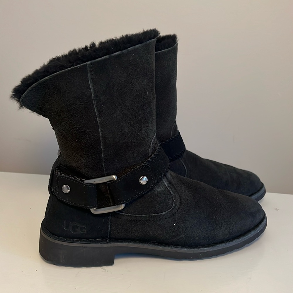 Buckled Strap Fashion UGG Boot